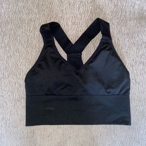 PINK Victoria secret sports bra :)